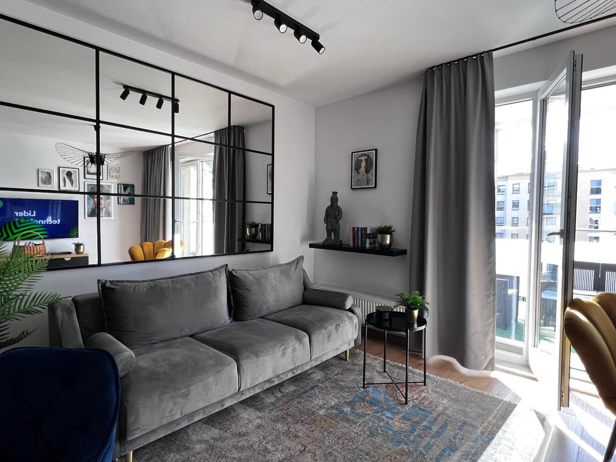 Europa22 Apartament "Sen Jak W Pieciogwiazdkowym Hotelu" - Centrum Miasta Tomaszow Mazowiecki Luaran gambar