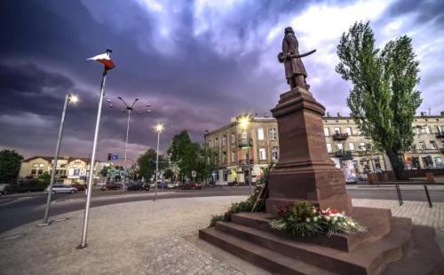 Europa22 Apartament "Sen Jak W Pieciogwiazdkowym Hotelu" - Centrum Miasta Tomaszow Mazowiecki Luaran gambar
